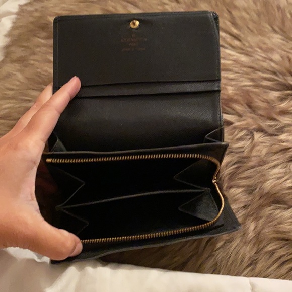 LV black Epi compact wallet - Picture 3 of 5